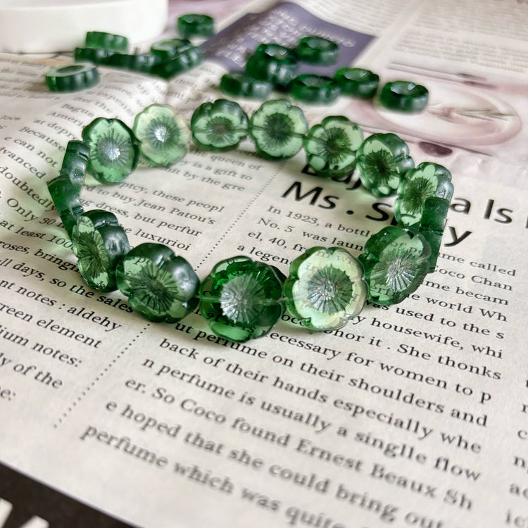 Czech Glass Hawaiian Flower Beads 16mm in Transparent Green - DIY Bracelet, Necklace & Earring Supplies, Handmade Jewelry Components